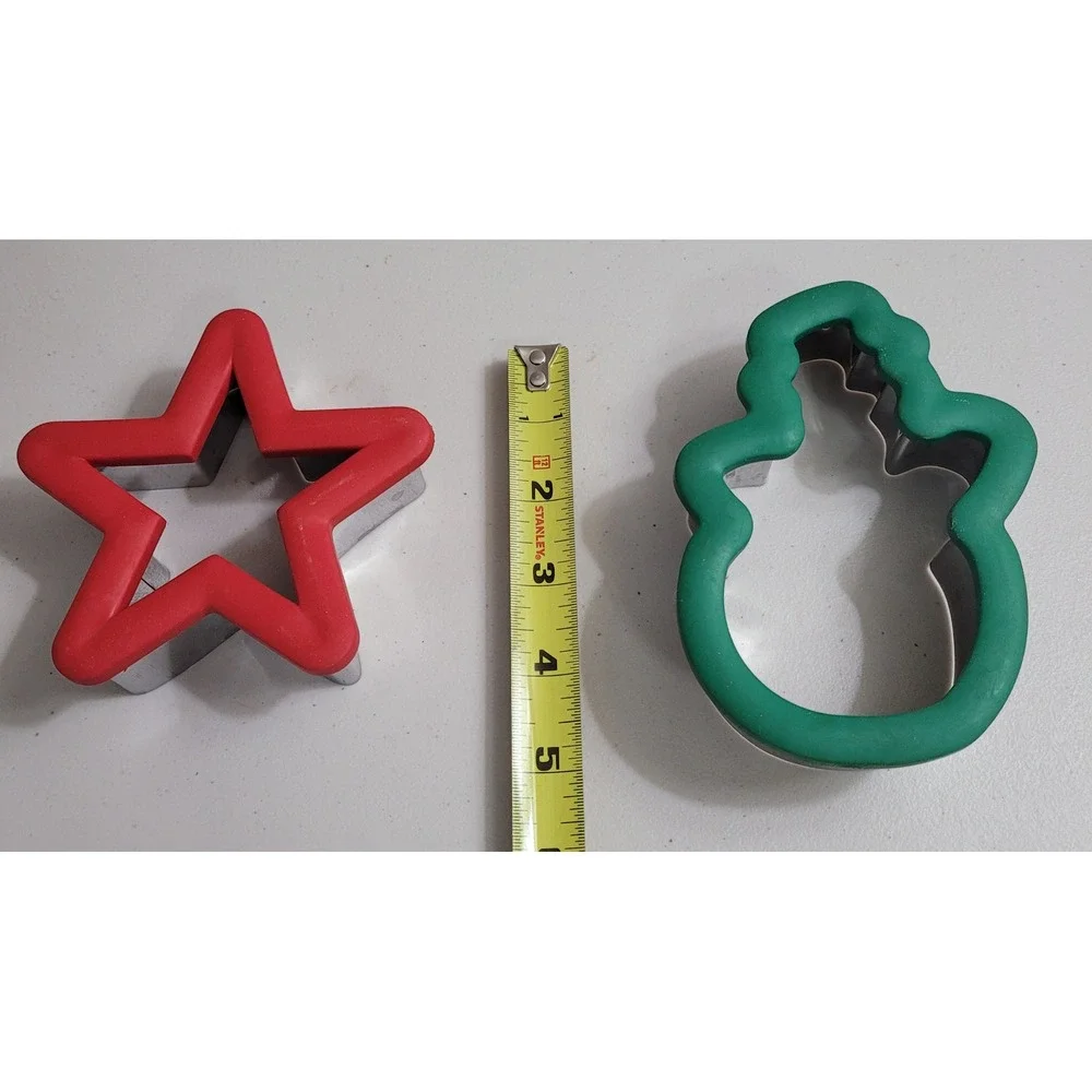 Christmas Cookie Cutter Set 11pc Red Green Holiday Excellent Star Snowman